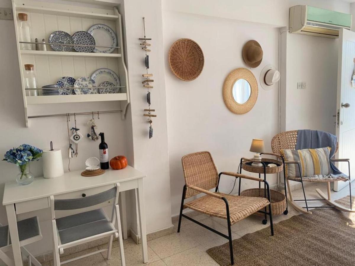 Romy'S Cozy One Bedroom Apt Larnaca Dış mekan fotoğraf