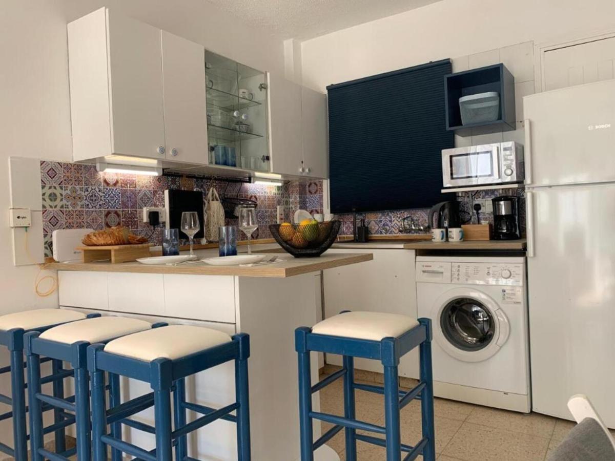 Romy'S Cozy One Bedroom Apt Larnaca Dış mekan fotoğraf